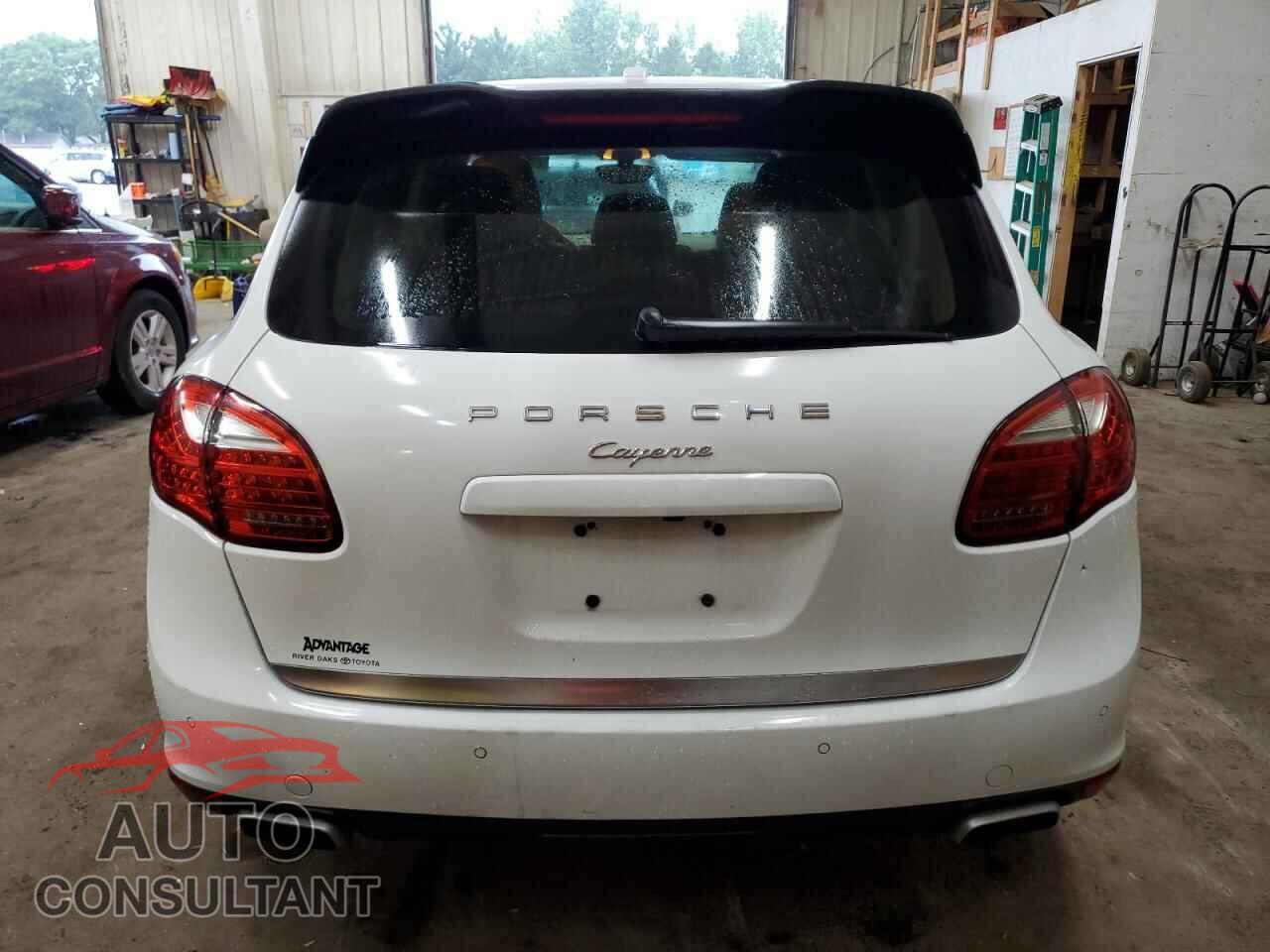 PORSCHE CAYENNE 2013 - WP1AA2A27DLA19337