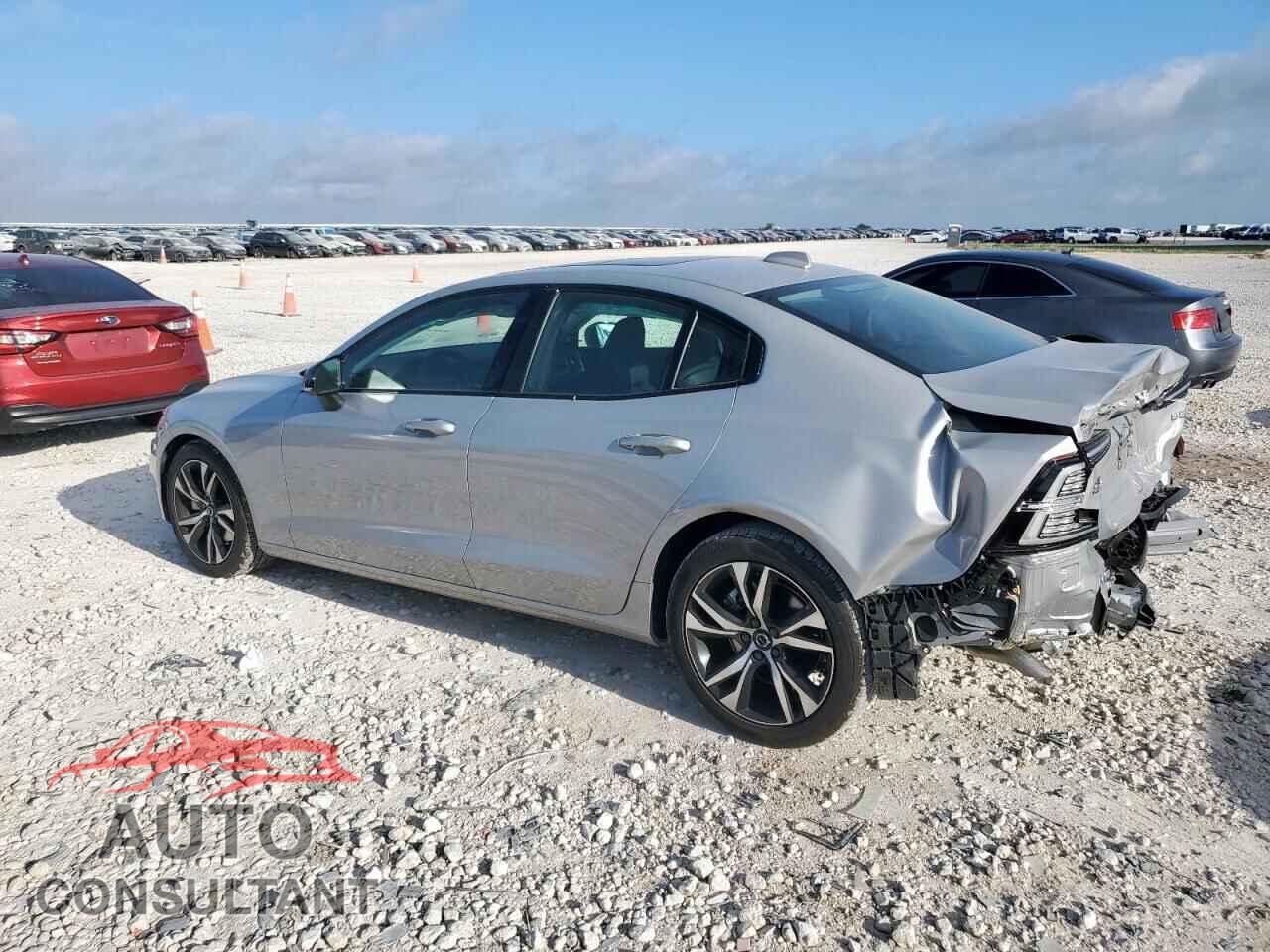 VOLVO S60 PLUS 2025 - 7JRL12FC2SG367288