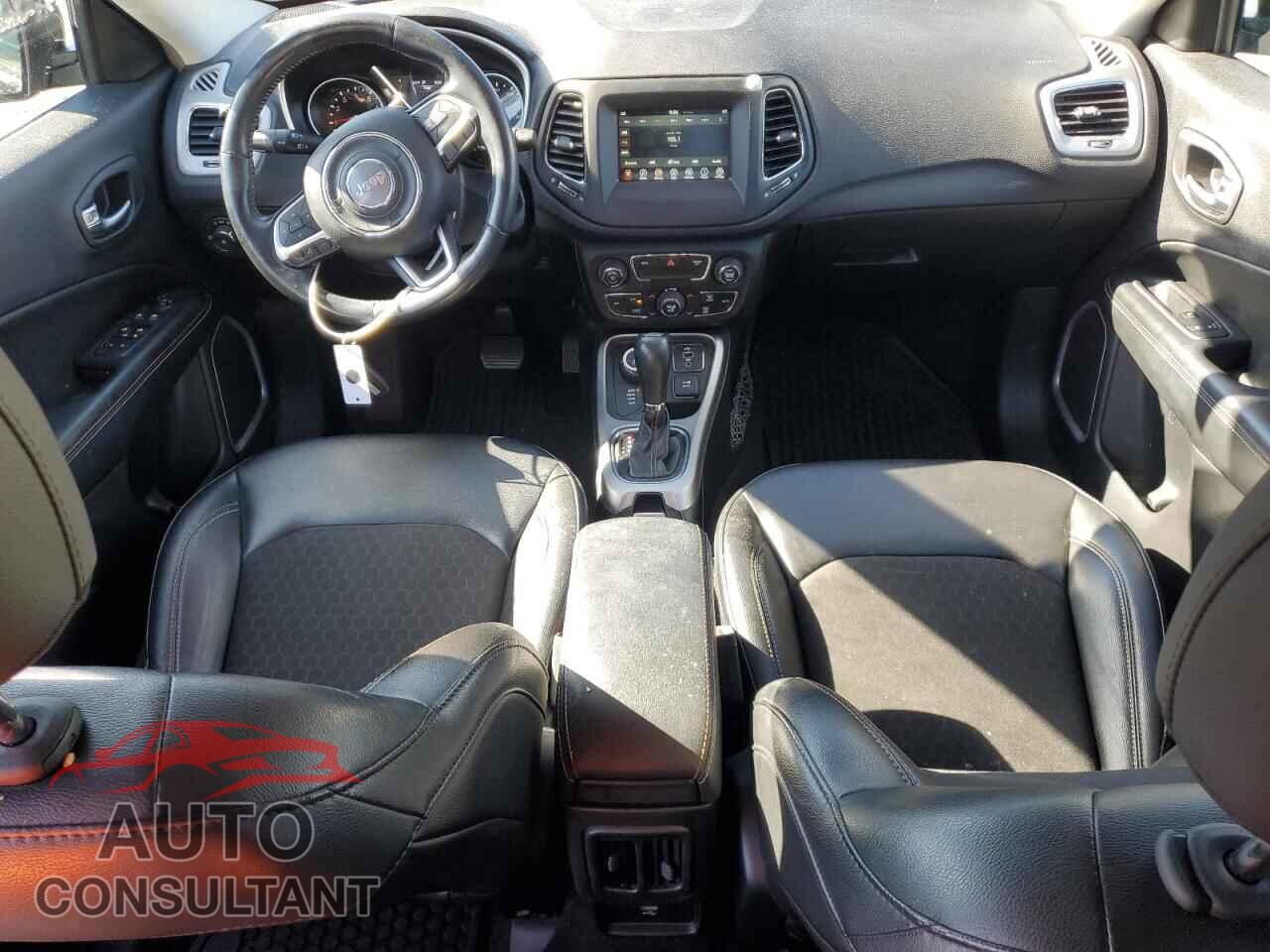 JEEP COMPASS 2020 - 3C4NJDBB2LT164964
