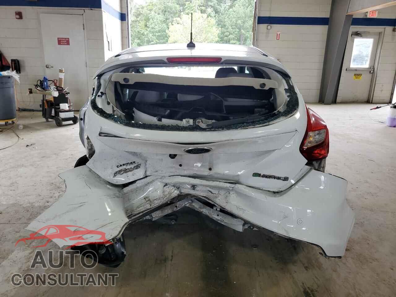 FORD FOCUS 2014 - 1FADP3R41EL251206
