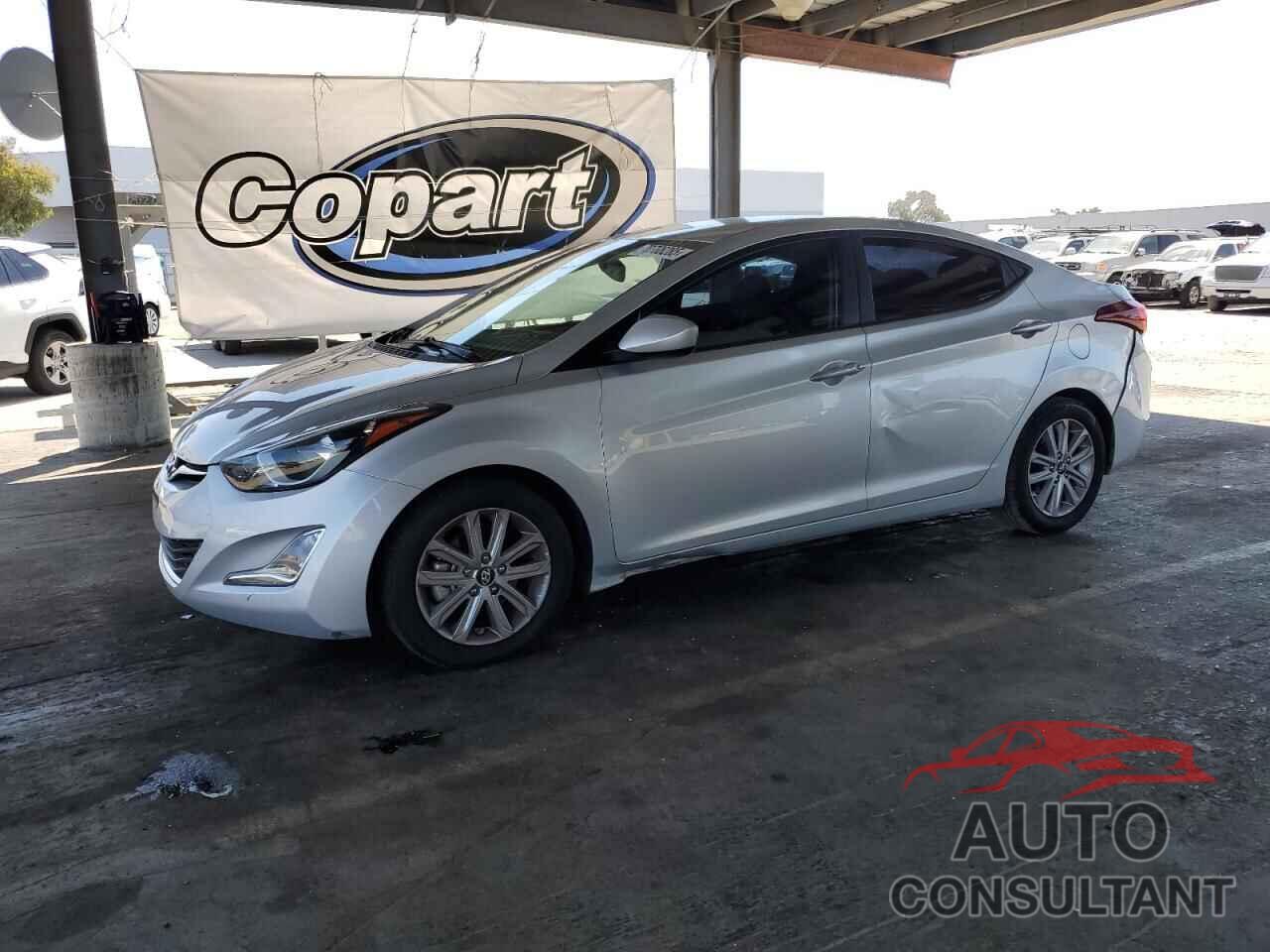 HYUNDAI ELANTRA 2015 - 5NPDH4AE5FH608278