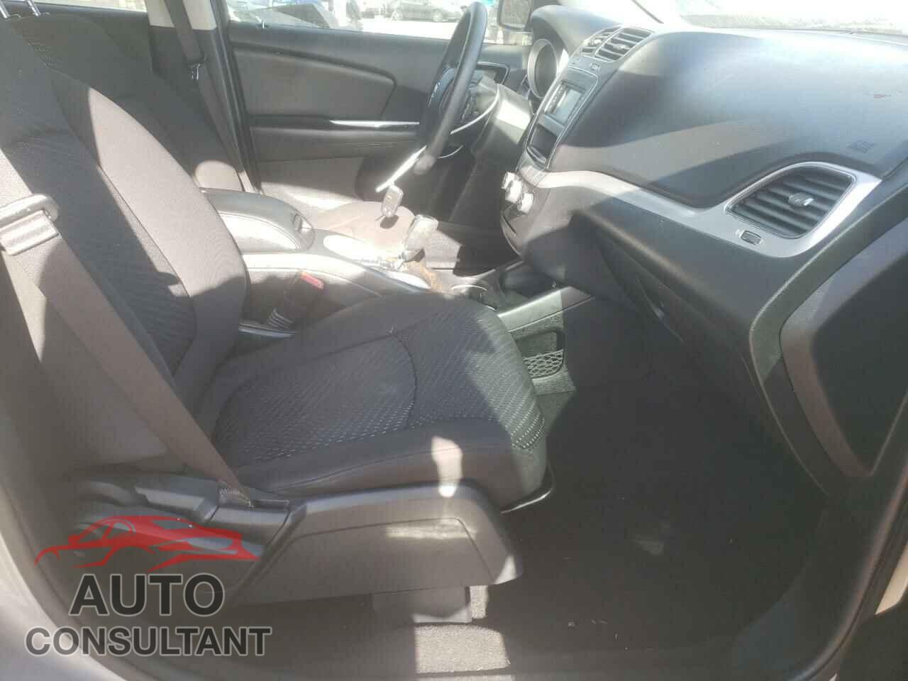 DODGE JOURNEY 2017 - 3C4PDCABXHT605016