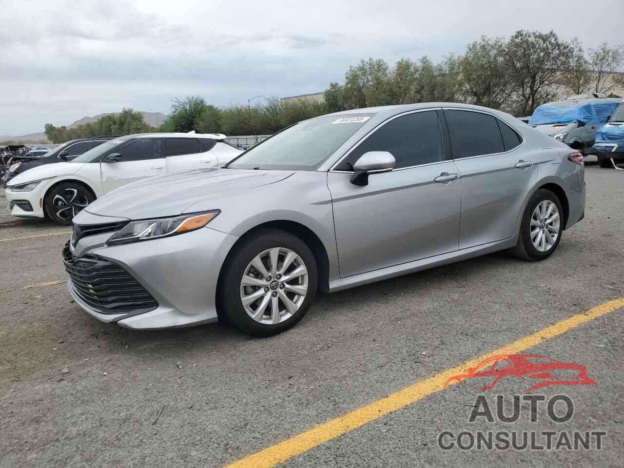 TOYOTA CAMRY 2019 - 4T1B11HK1KU794841