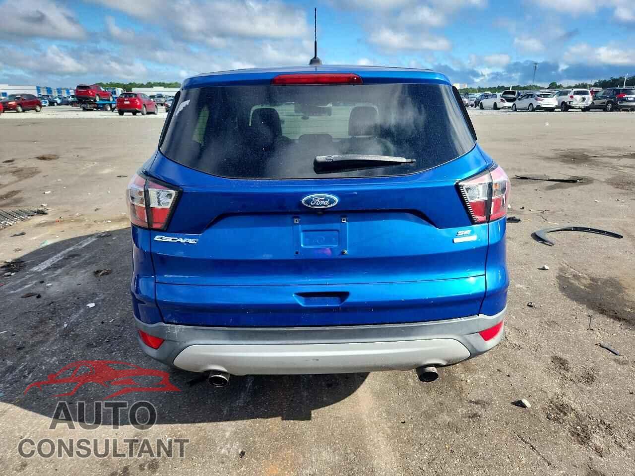 FORD ESCAPE 2017 - 1FMCU0GD8HUF02541