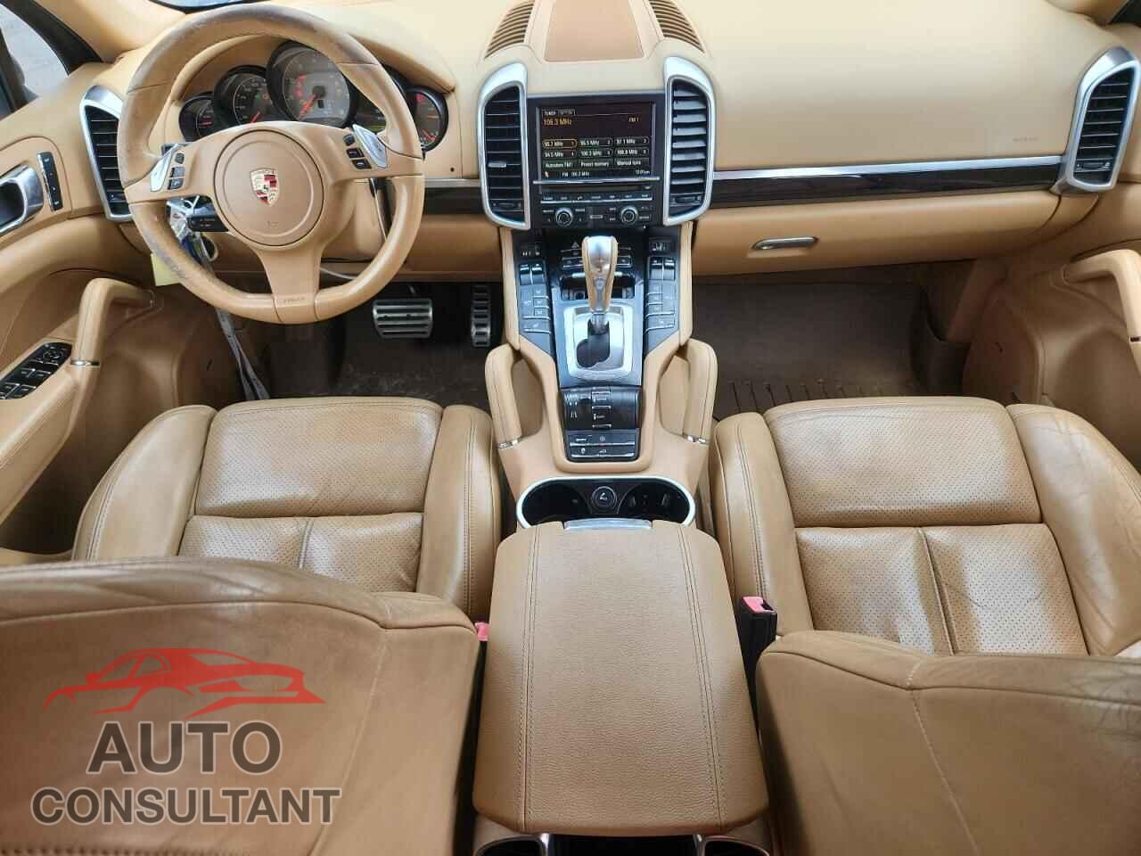 PORSCHE CAYENNE 2011 - WP1AB2A21BLA42641