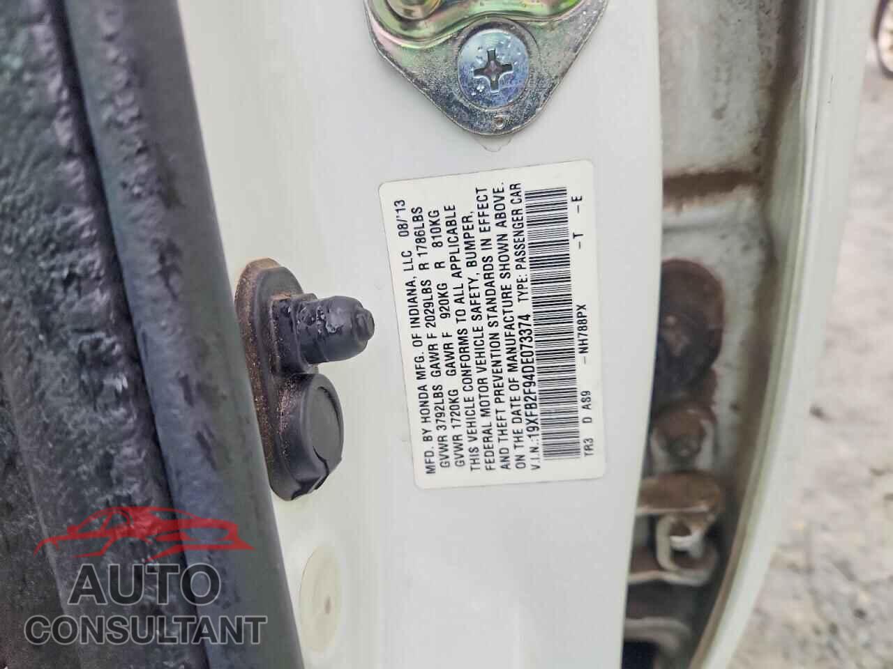 HONDA CIVIC 2013 - 19XFB2F94DE073374