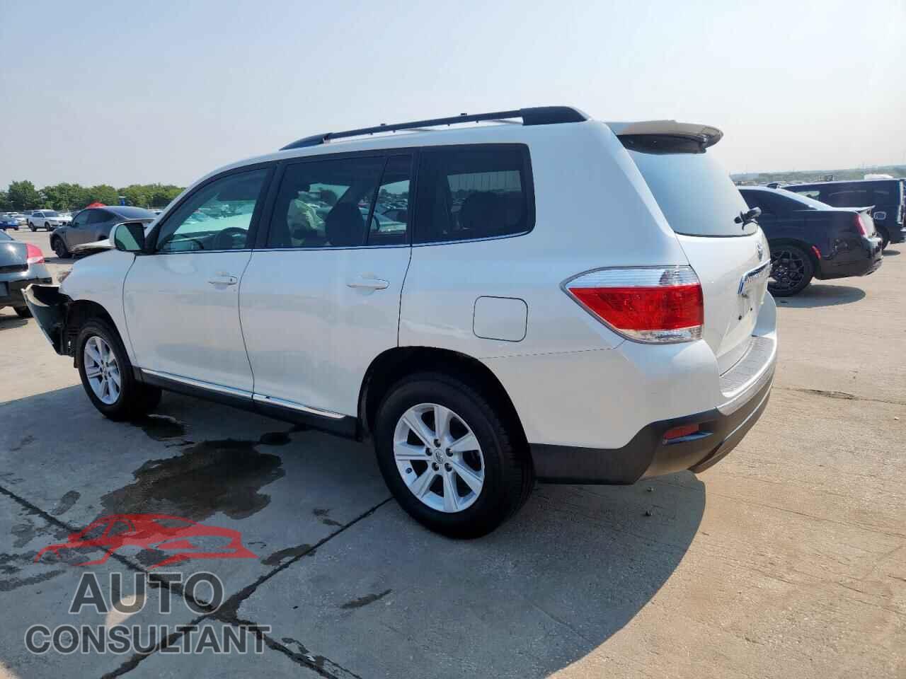 TOYOTA HIGHLANDER 2012 - 5TDBK3EH6CS144513