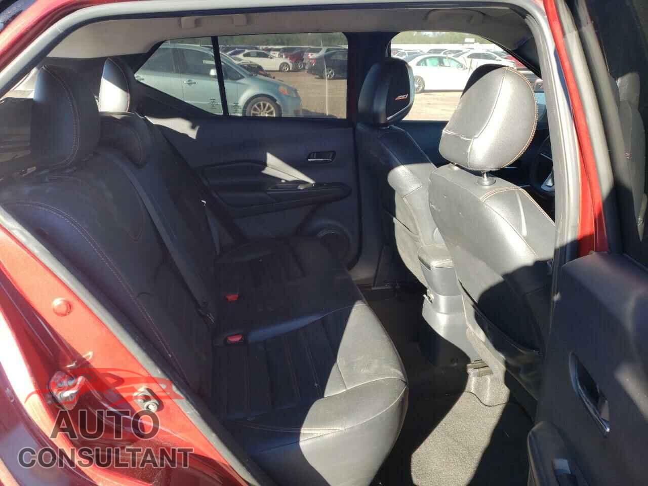NISSAN KICKS 2019 - 3N1CP5CU2KL568070