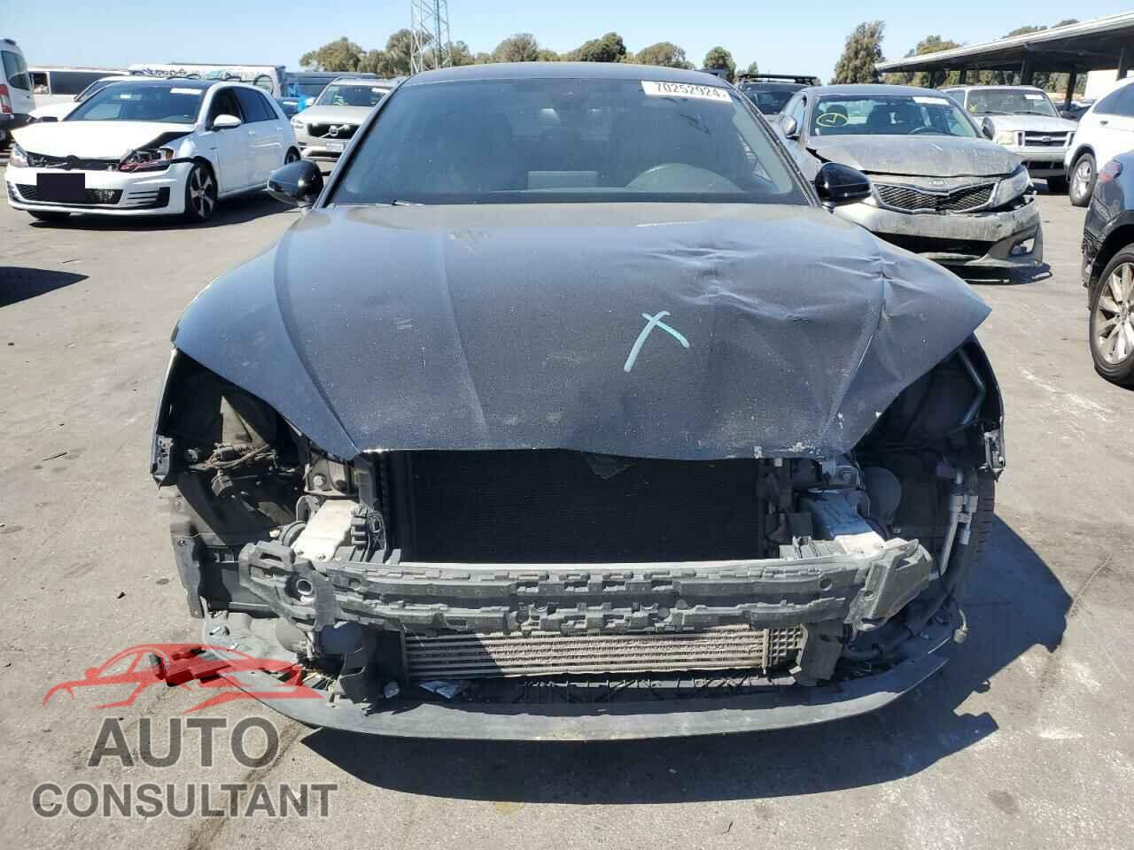 AUDI A5 2018 - WAUENCF52JA124890