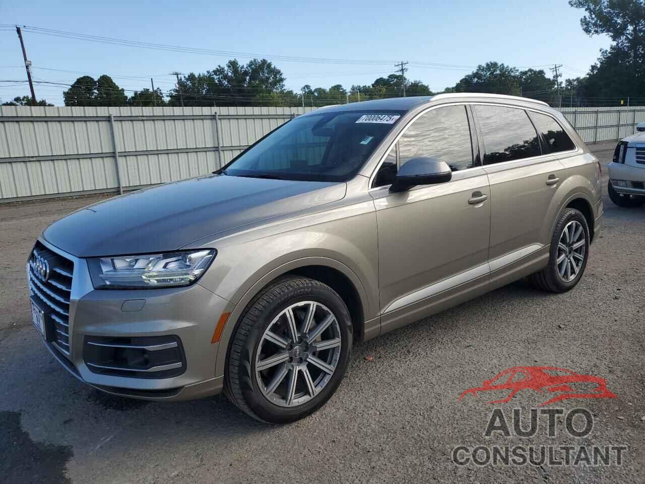 AUDI Q7 2017 - WA1VAAF70HD037853