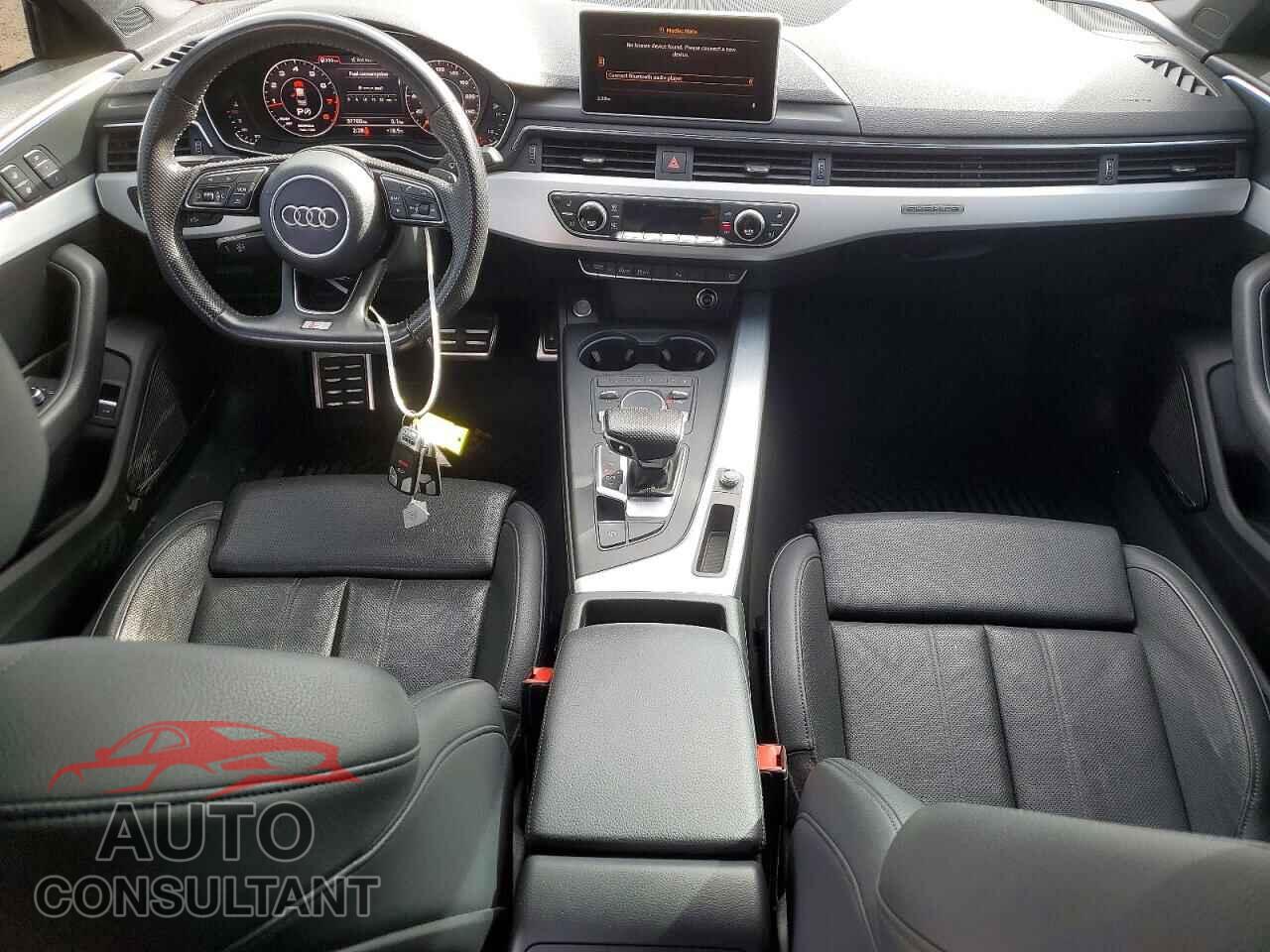 AUDI A4 2017 - WAUFNAF47HN050000