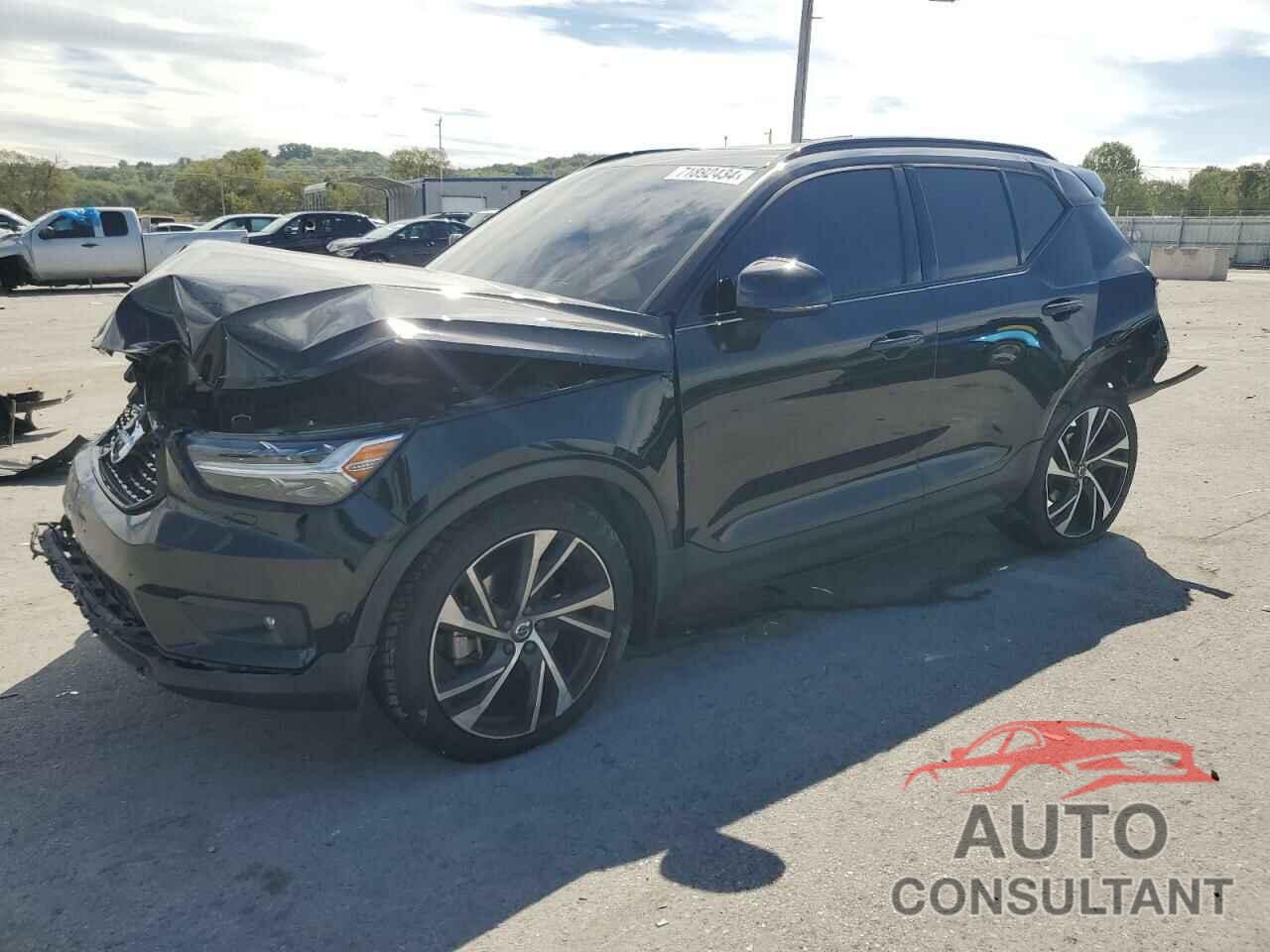 VOLVO XC40 2019 - YV4162XZ9K2006922