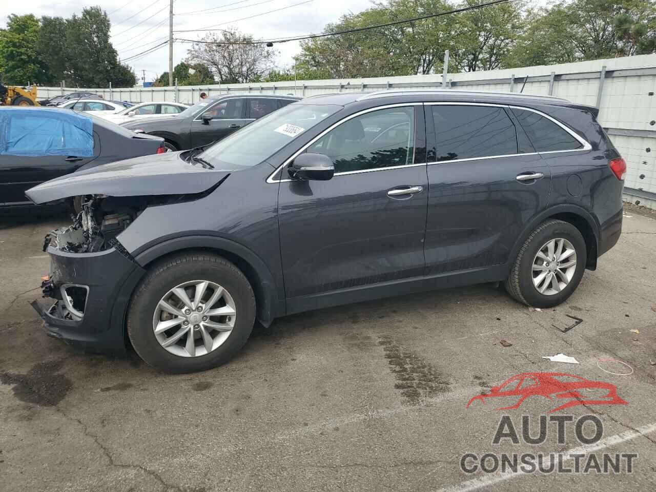 KIA SORENTO 2018 - 5XYPG4A56JG367492