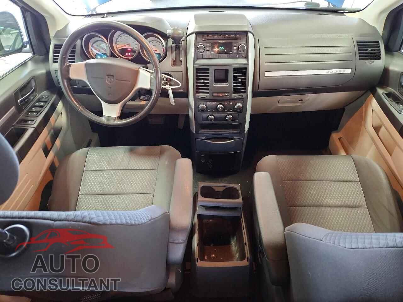 DODGE CARAVAN 2010 - 2D4RN3D18AR440037