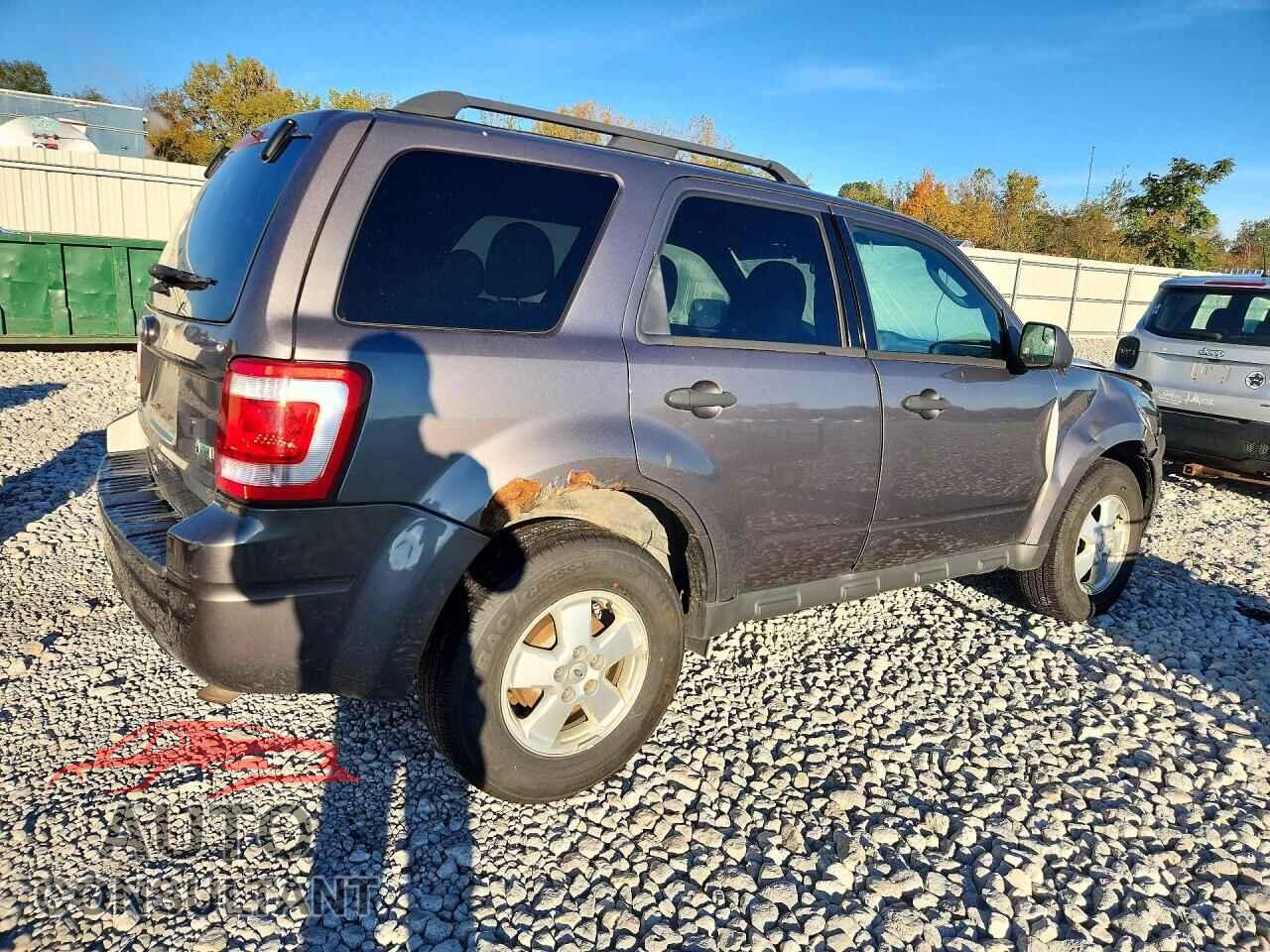 FORD ESCAPE 2012 - 1FMCU9DG7CKB50799