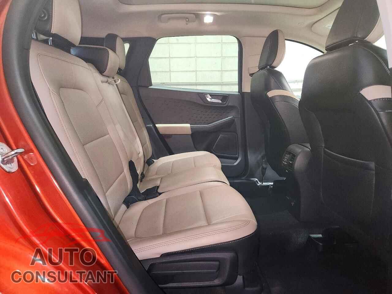 FORD ESCAPE 2020 - 1FMCU9H67LUA56928