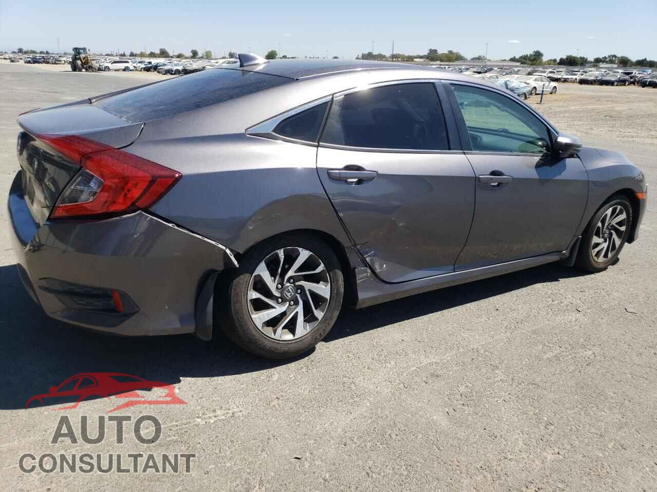HONDA CIVIC 2018 - 2HGFC2F76JH516654
