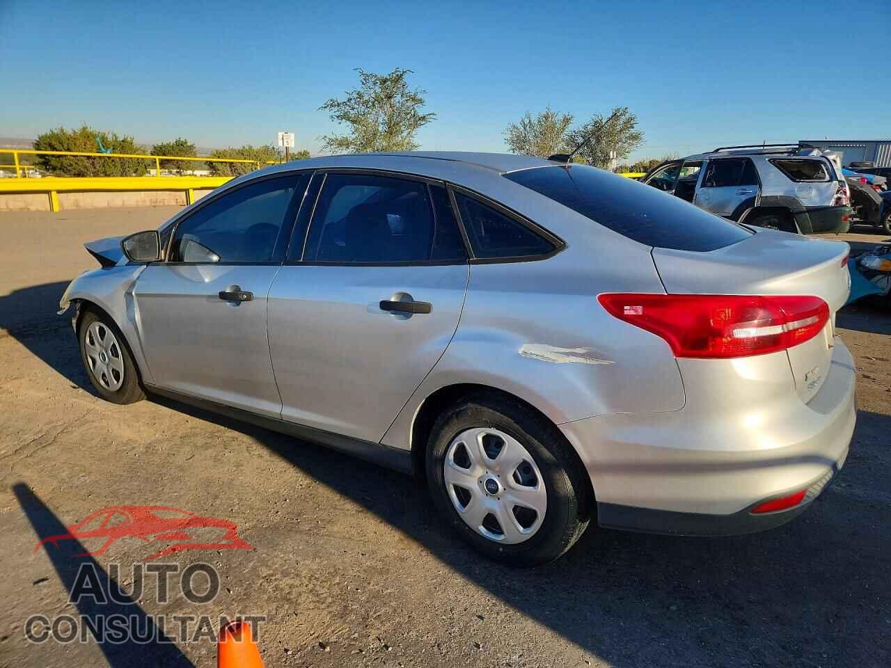 FORD FOCUS 2017 - 1FADP3E24HL342978