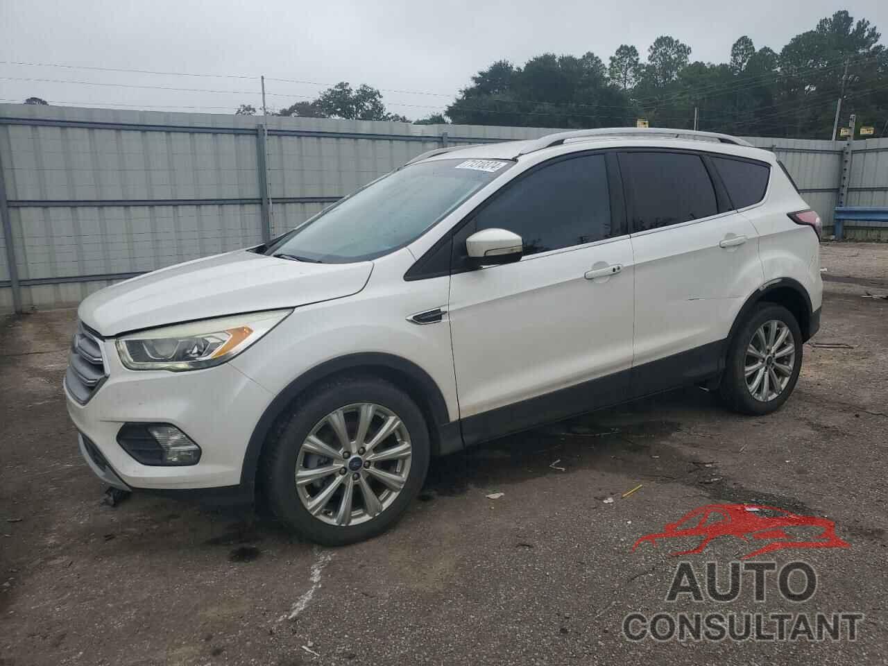 FORD ESCAPE 2017 - 1FMCU0JD1HUD24769