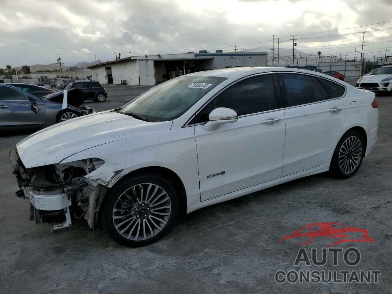 FORD FUSION 2018 - 3FA6P0RU3JR131720