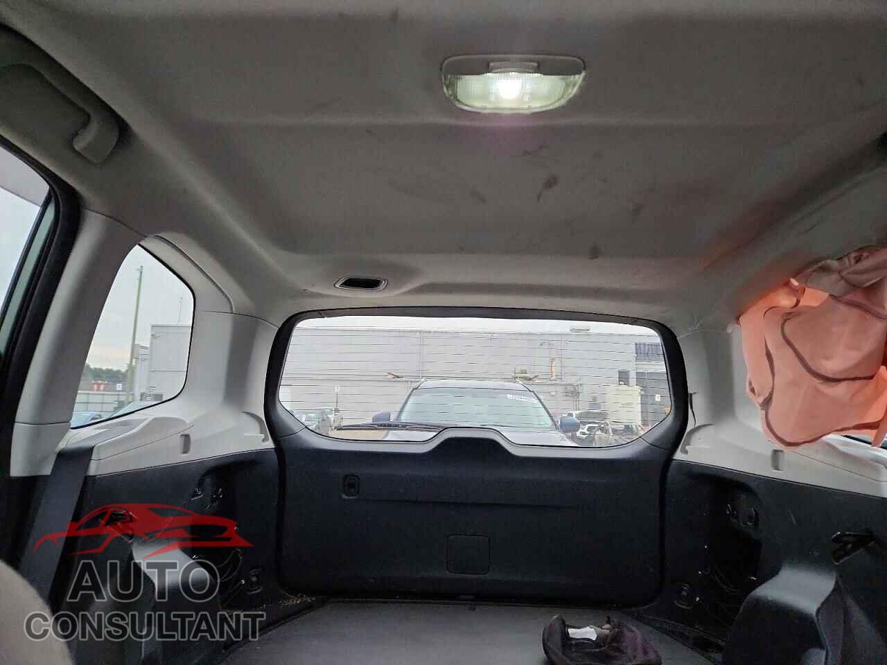 SUBARU FORESTER 2018 - JF2SJAEC9JH516618