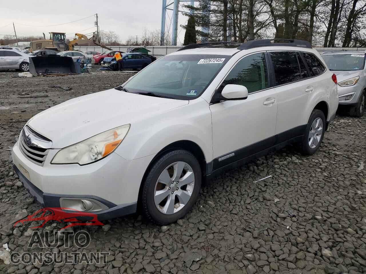 SUBARU OUTBACK 2011 - 4S4BRBGC7B3426582