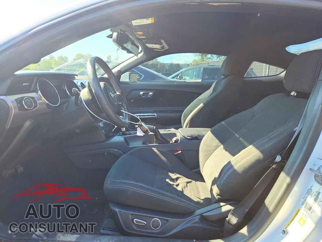 FORD MUSTANG 2017 - 1FA6P8TH8H5344105