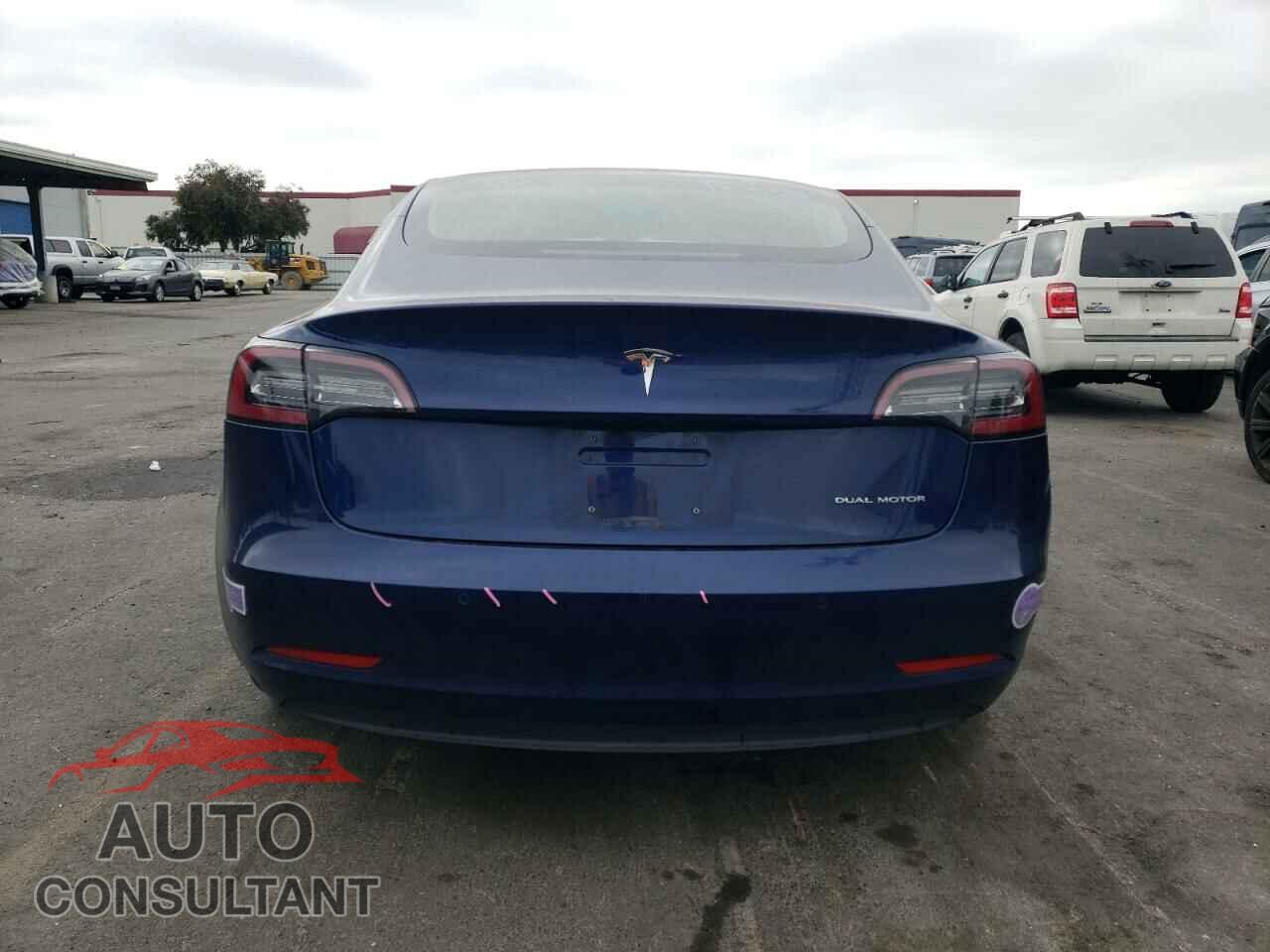 TESLA MODEL 3 2018 - 5YJ3E1EB6JF120158