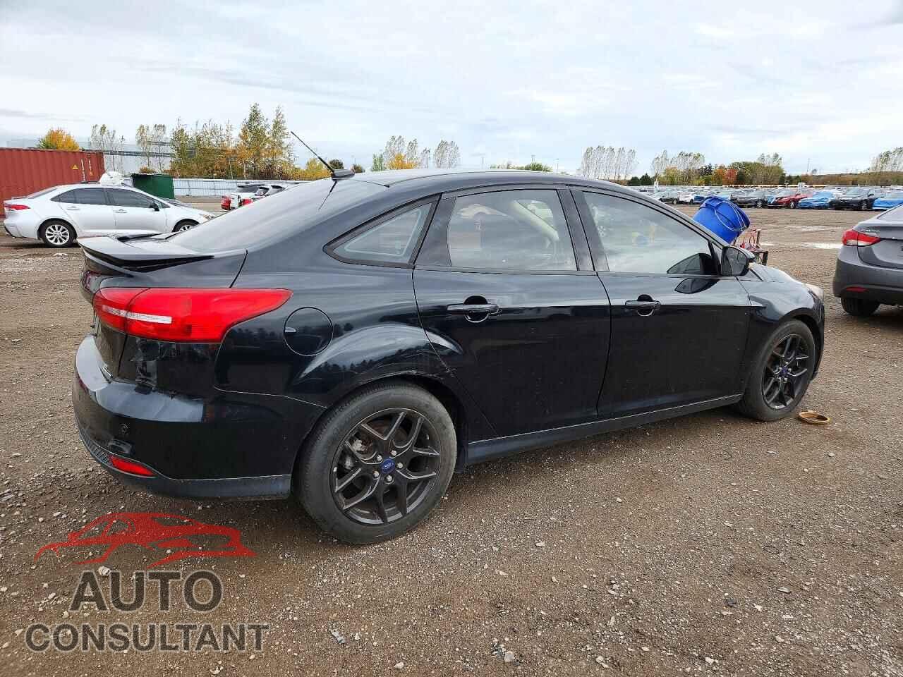 FORD FOCUS 2016 - 1FADP3F26GL323068