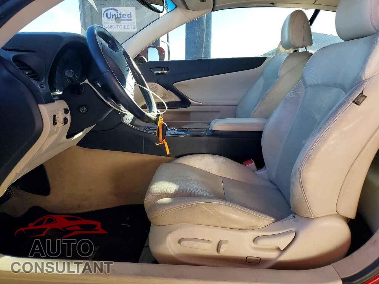 LEXUS IS 2010 - JTHFE2C23A2503515
