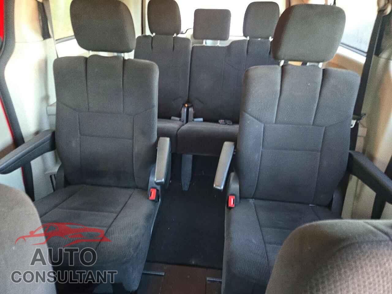 DODGE CARAVAN 2013 - 2C4RDGBG2DR680185