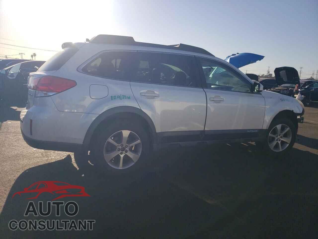 SUBARU OUTBACK 2014 - 4S4BRBLC7E3296619