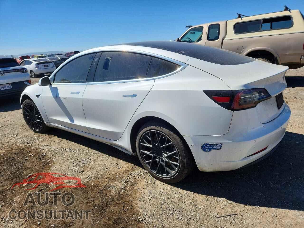 TESLA MODEL 3 2019 - 5YJ3E1EA5KF482474