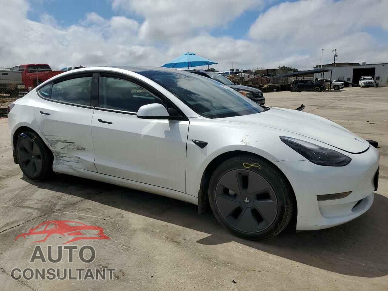 TESLA MODEL 3 2023 - 5YJ3E1EA9PF575733