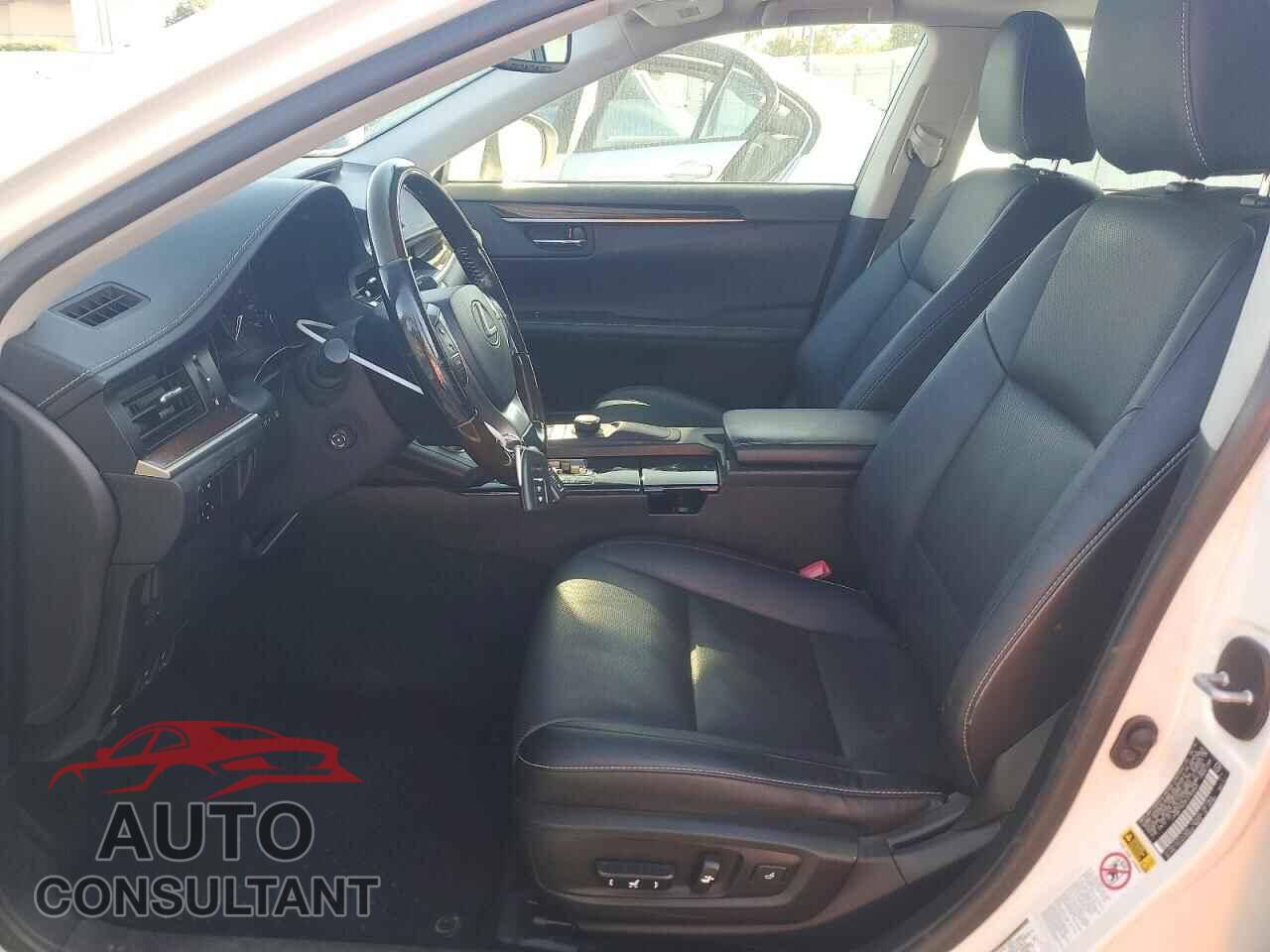 LEXUS ES350 2015 - JTHBK1GG3F2183823