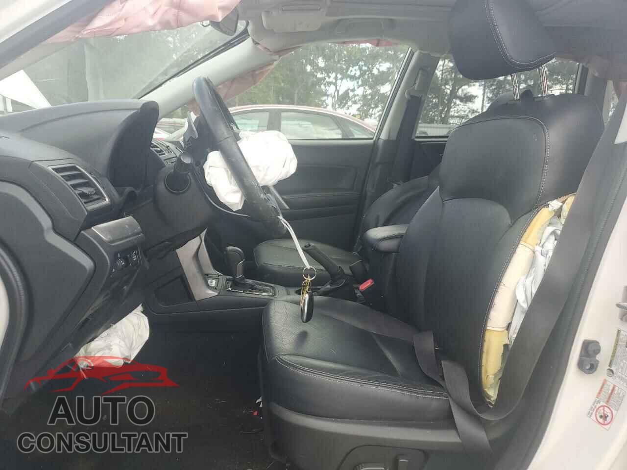 SUBARU FORESTER 2016 - JF2SJGXC7GH561940