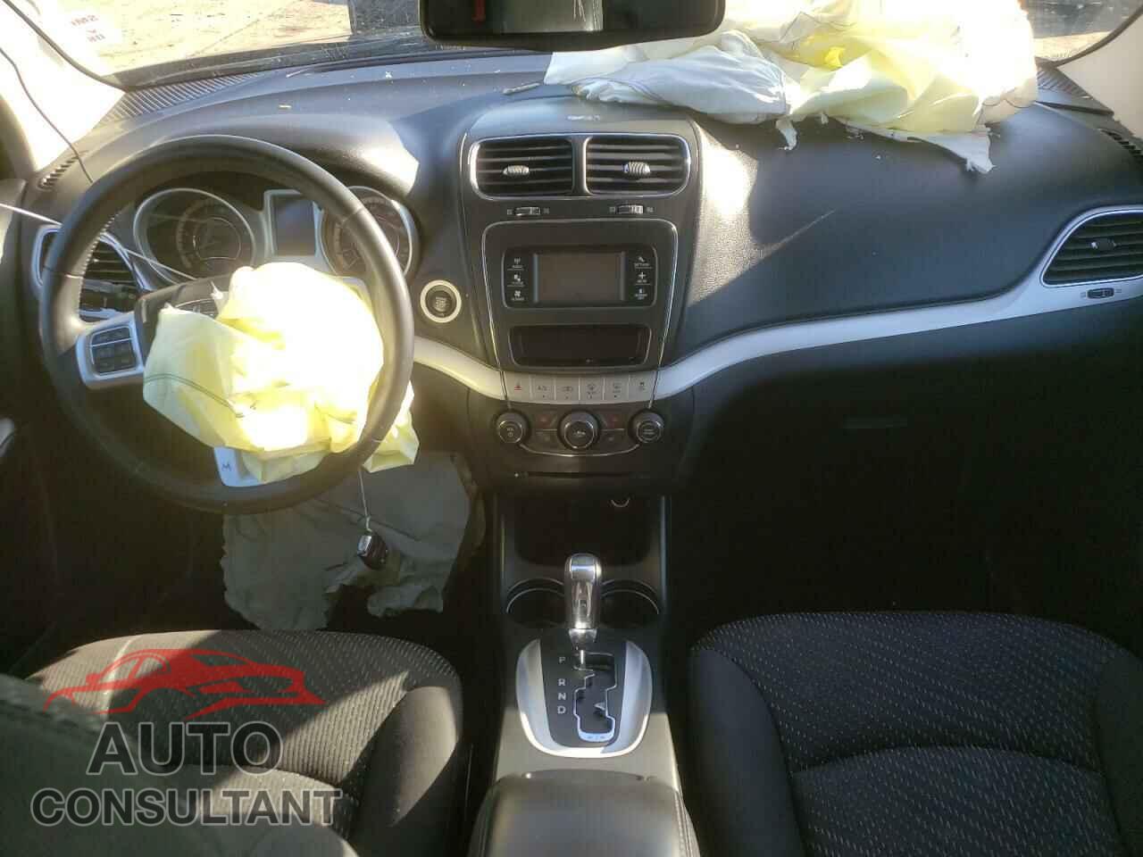 DODGE JOURNEY 2017 - 3C4PDCBB9HT503818