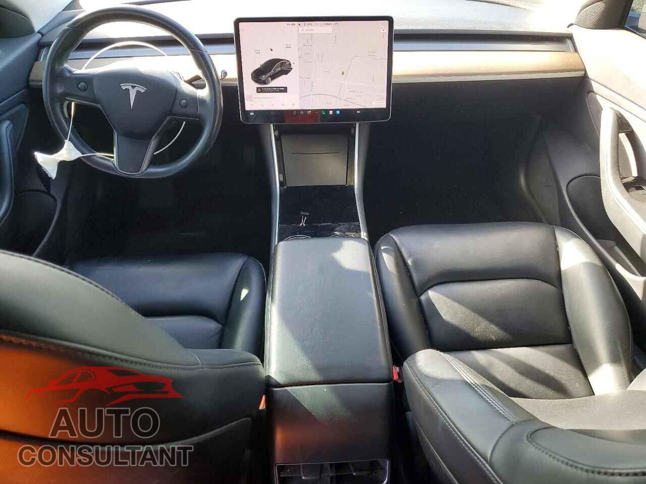 TESLA MODEL 3 2019 - 5YJ3E1EA6KF310695