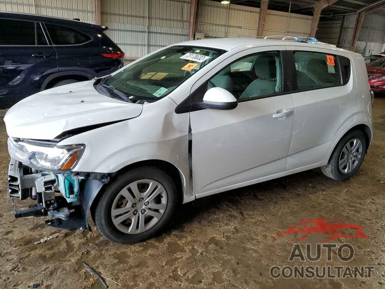 CHEVROLET SONIC 2017 - 1G1JG6SHXH4171034