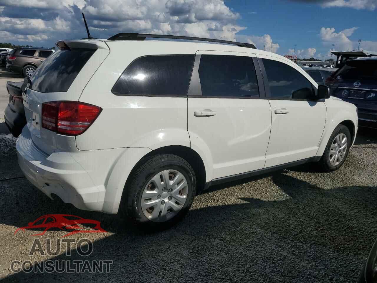 DODGE JOURNEY 2018 - 3C4PDCAB1JT521236