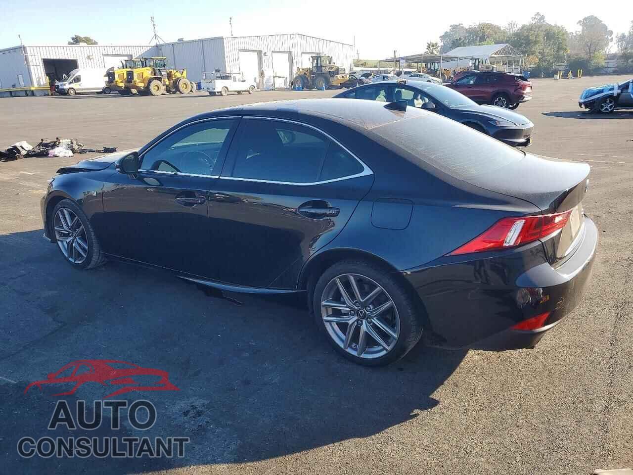 LEXUS IS 2014 - JTHBF1D25E5014011