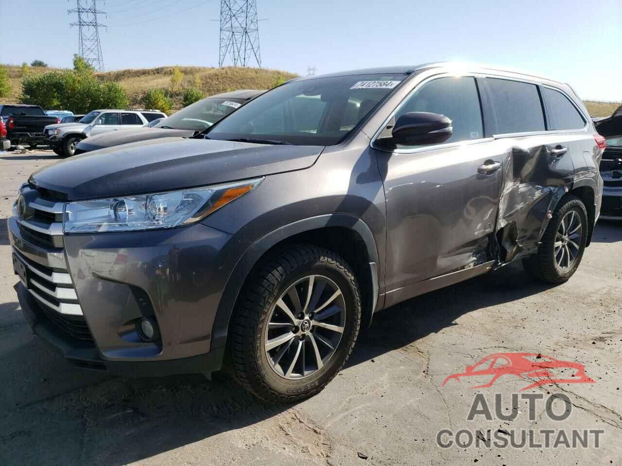 TOYOTA HIGHLANDER 2018 - 5TDJZRFH6JS525641