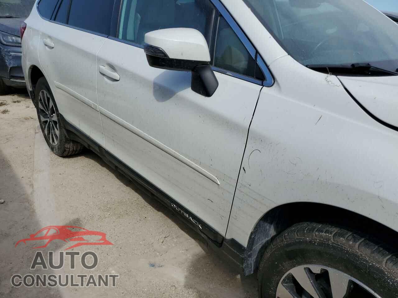 SUBARU OUTBACK 2017 - 4S4BSENC3H3349436