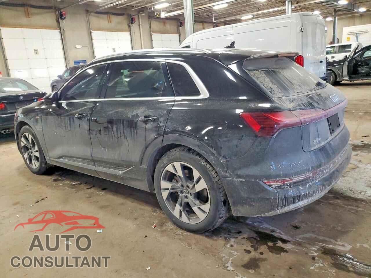 AUDI E-TRON 2021 - WA1AAAGE6MB025420