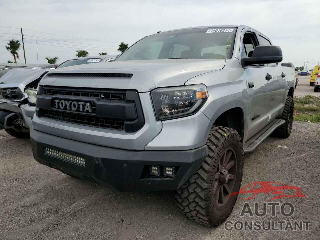TOYOTA TUNDRA 2014 - 5TFHW5F12EX372369