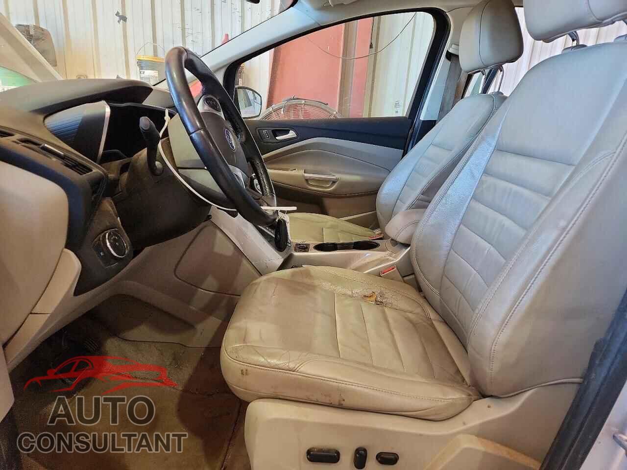 FORD CMAX 2015 - 1FADP5BU4FL102764