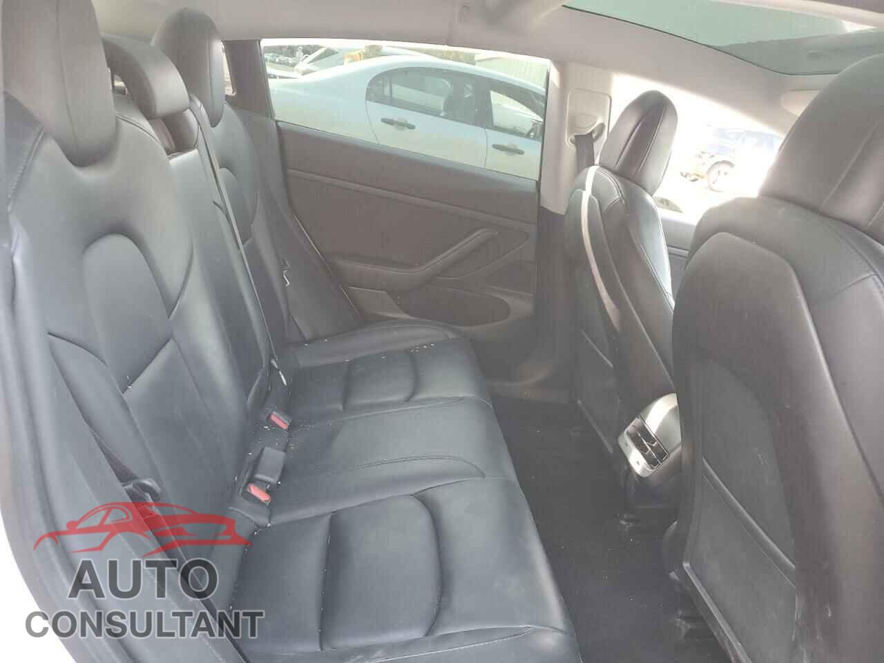 TESLA MODEL 3 2020 - 5YJ3E1EA6LF704053