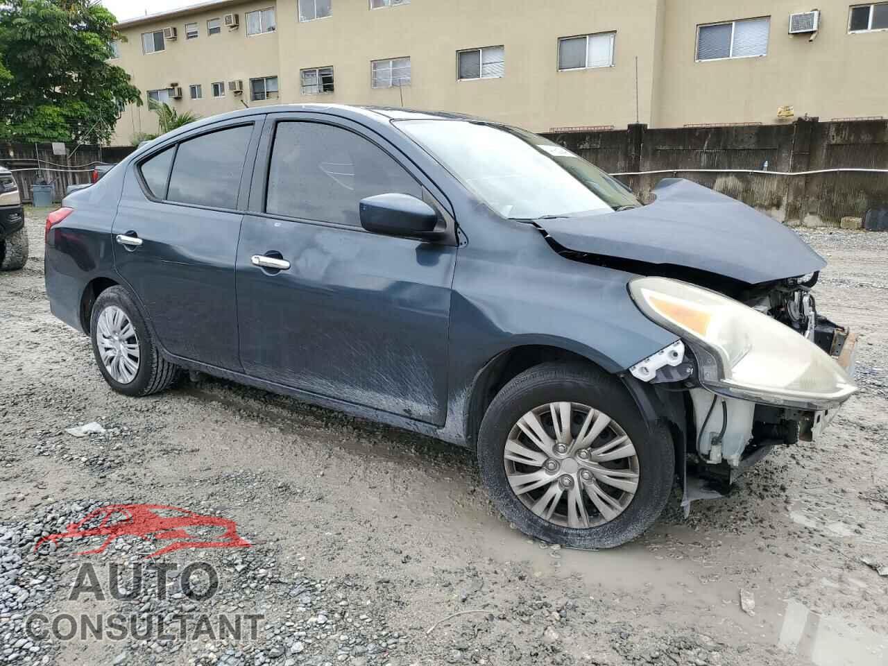 NISSAN VERSA 2017 - 3N1CN7AP1HL843015