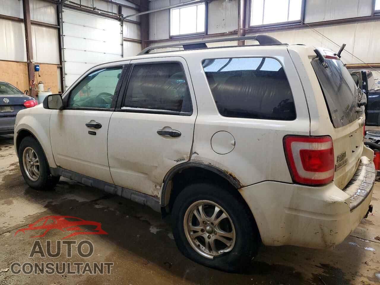 FORD ESCAPE 2011 - 1FMCU9DG8BKB30835