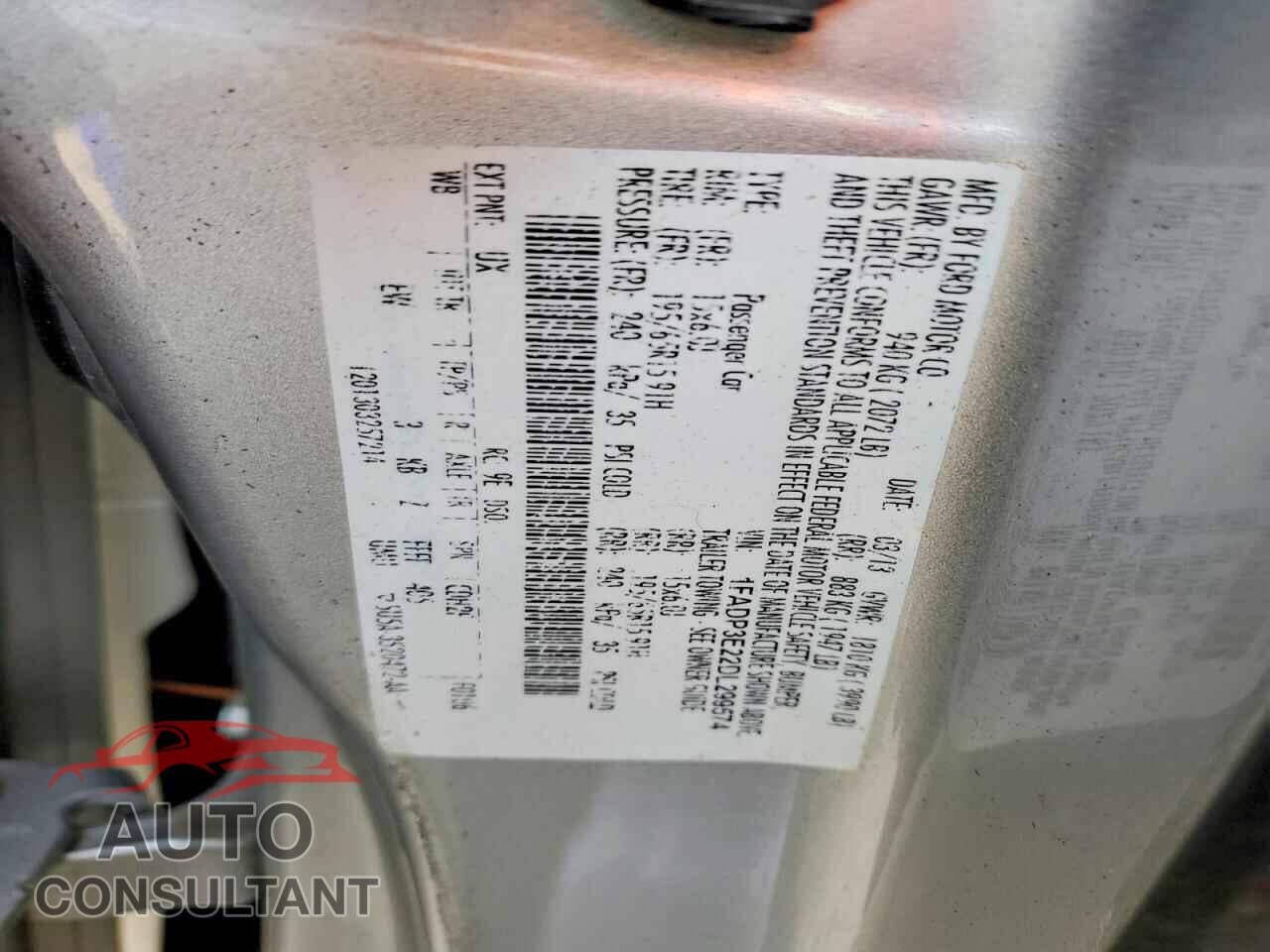 FORD FOCUS 2013 - 1FADP3E22DL299574